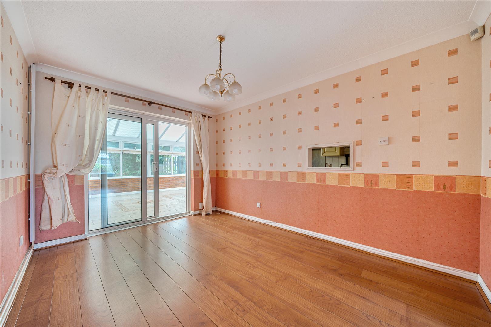 Landor Drive, Loughor, Swansea, SA4 6GL